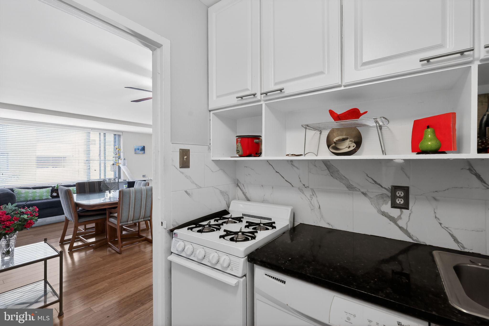 1121 ARLINGTON BOULEVARD N 706