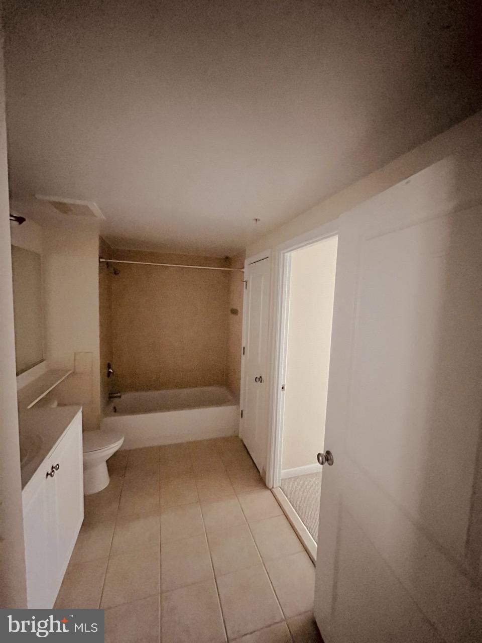 851 N GLEBE ROAD 1606