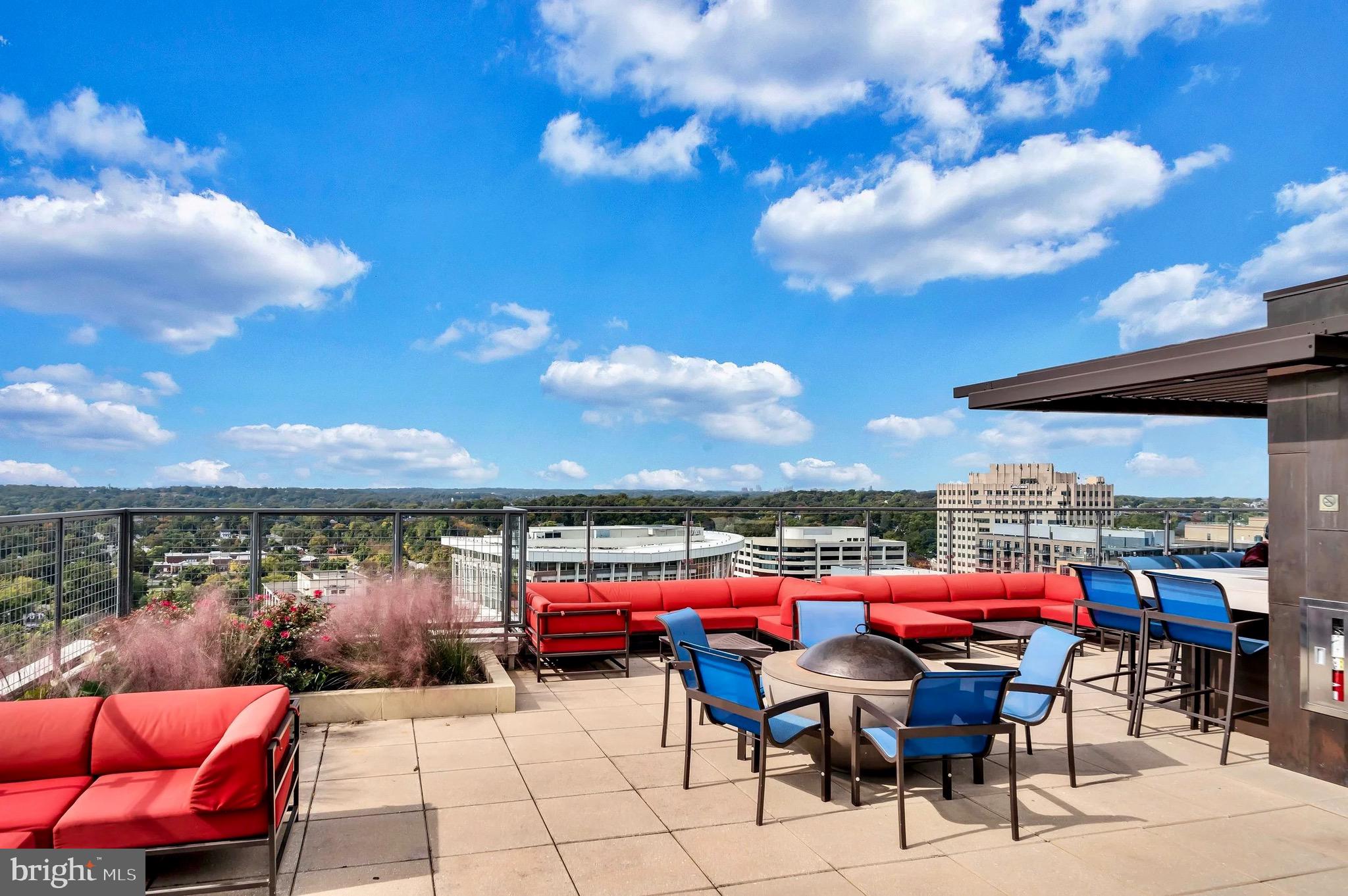 851 N GLEBE ROAD 1606