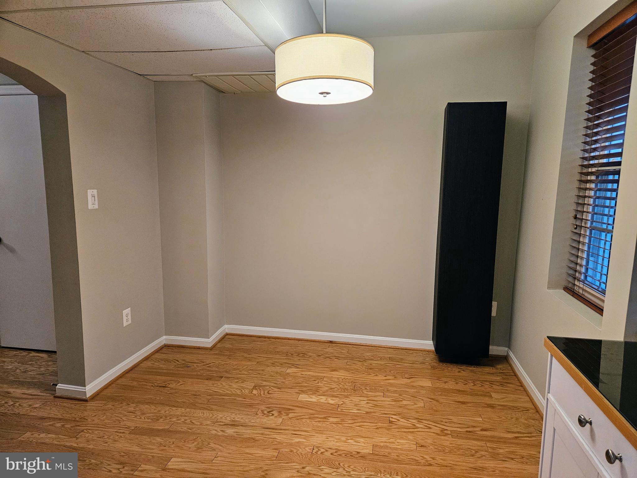 1735 N TROY STREET 8-413