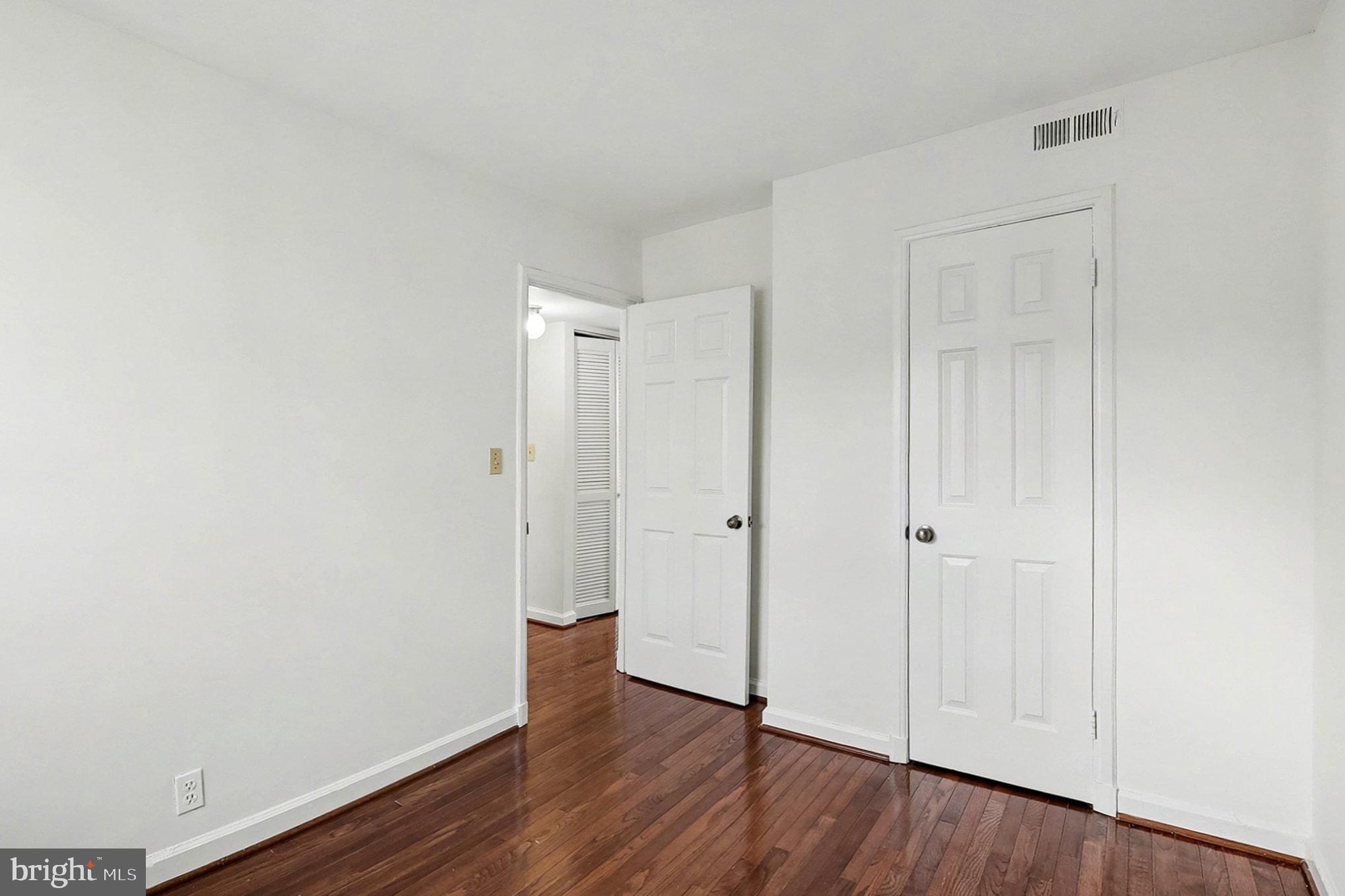 4810 29TH STREET S B1