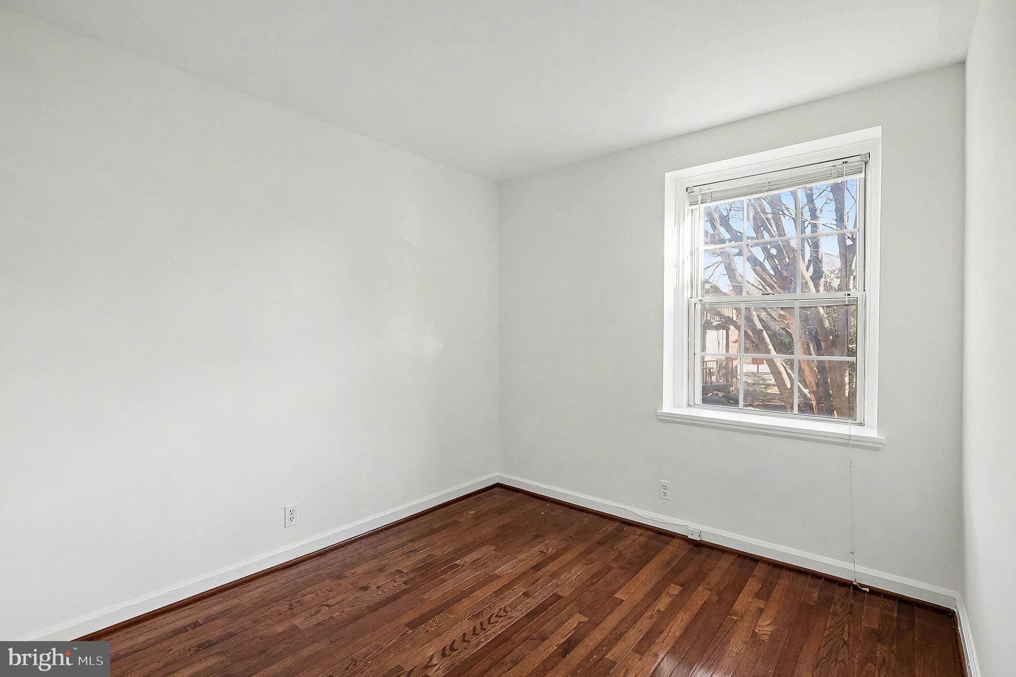 4810 29TH STREET S B1