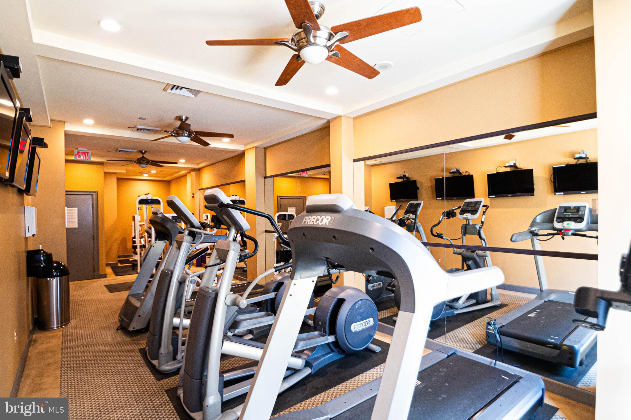 1000 N RANDOLPH STREET 104