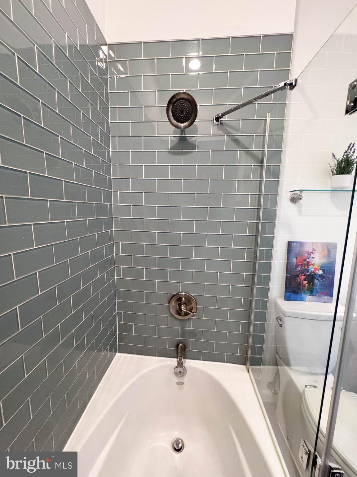 1000 N RANDOLPH STREET 104