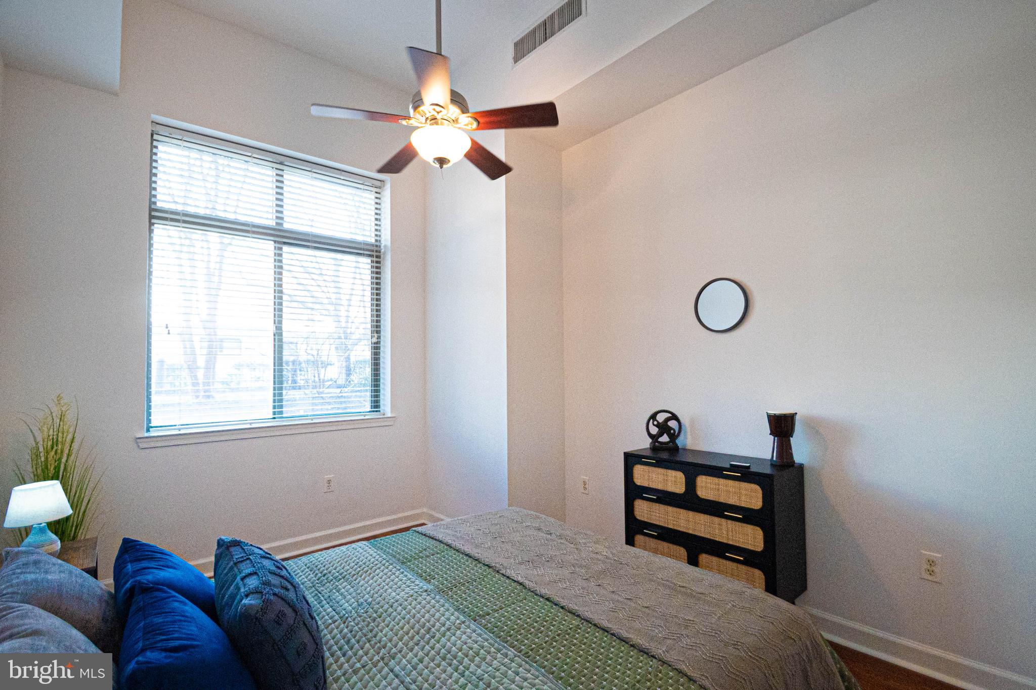 1000 N RANDOLPH STREET 104