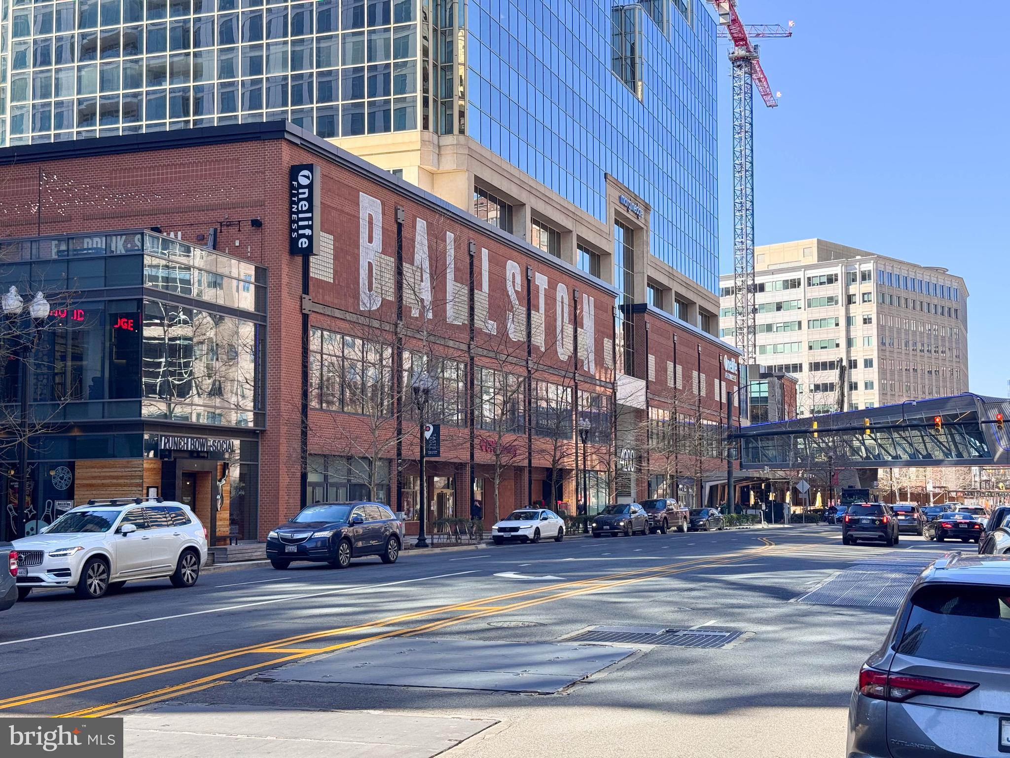 1000 N RANDOLPH STREET 104