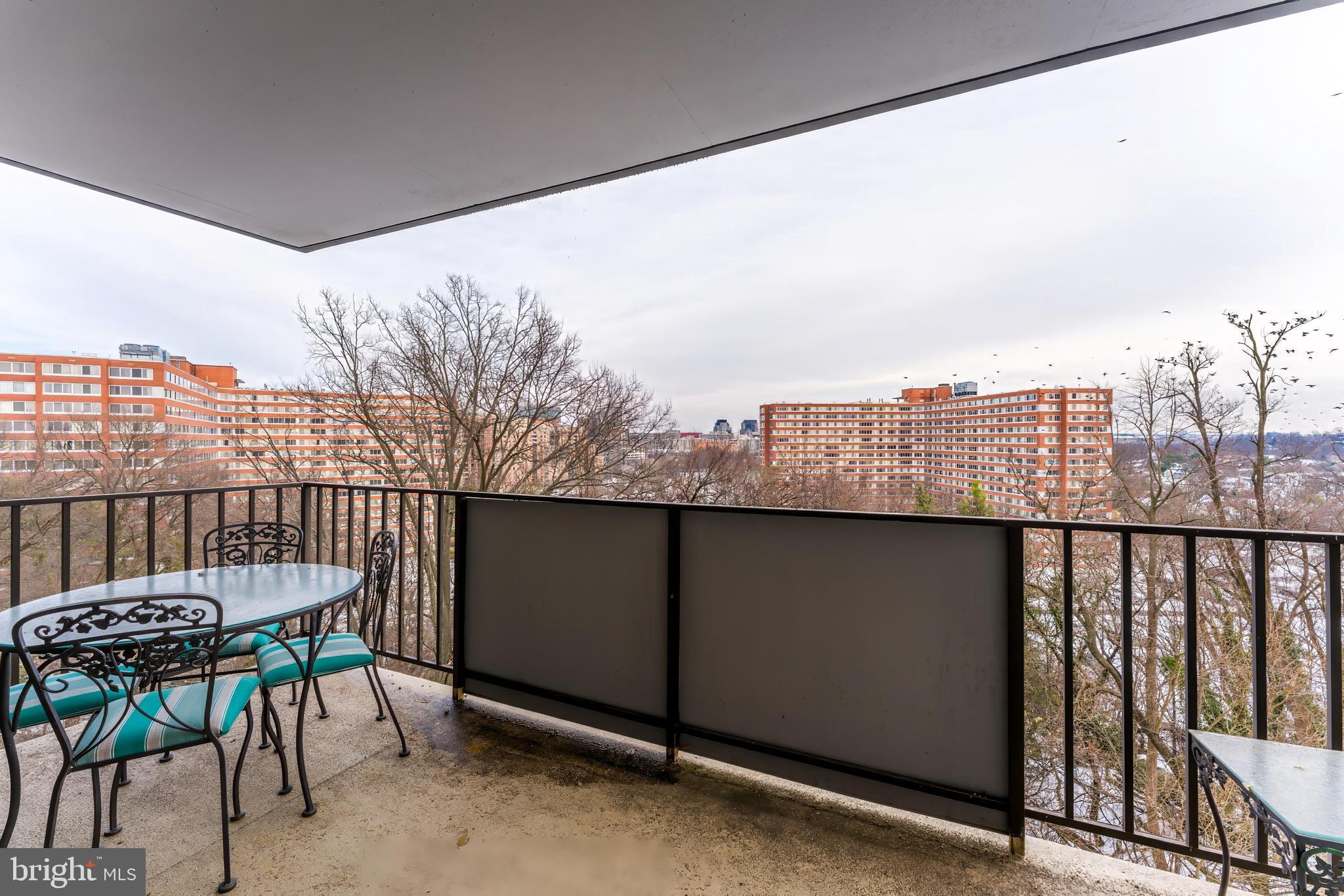 1515 S ARLINGTON RIDGE ROAD 504