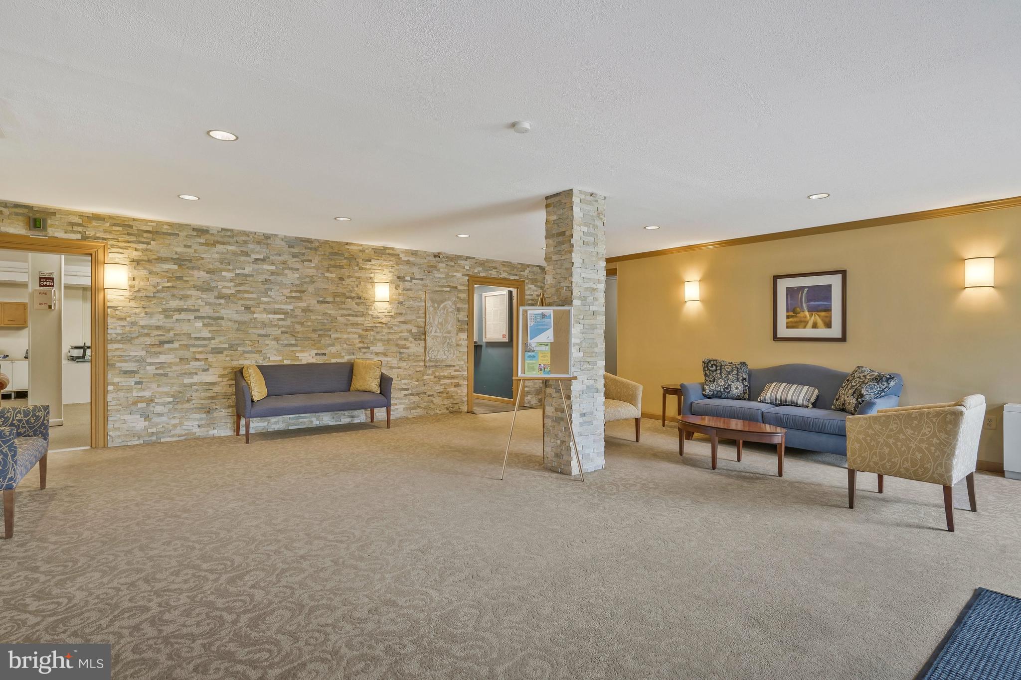 1830 COLUMBIA PIKE 305