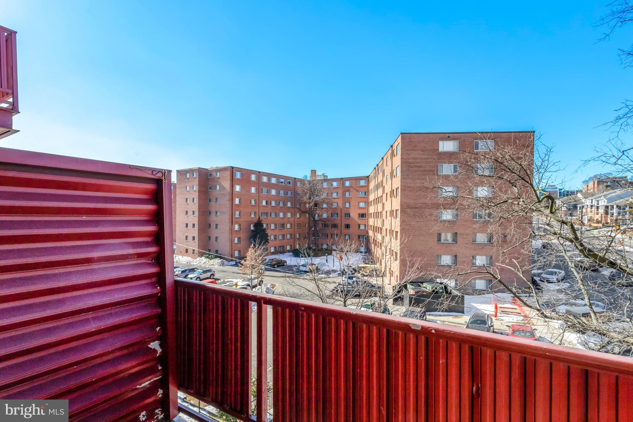 1830 COLUMBIA PIKE 305