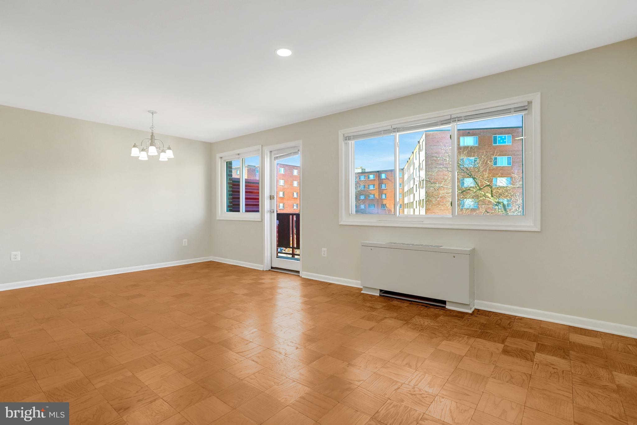 1830 COLUMBIA PIKE 305