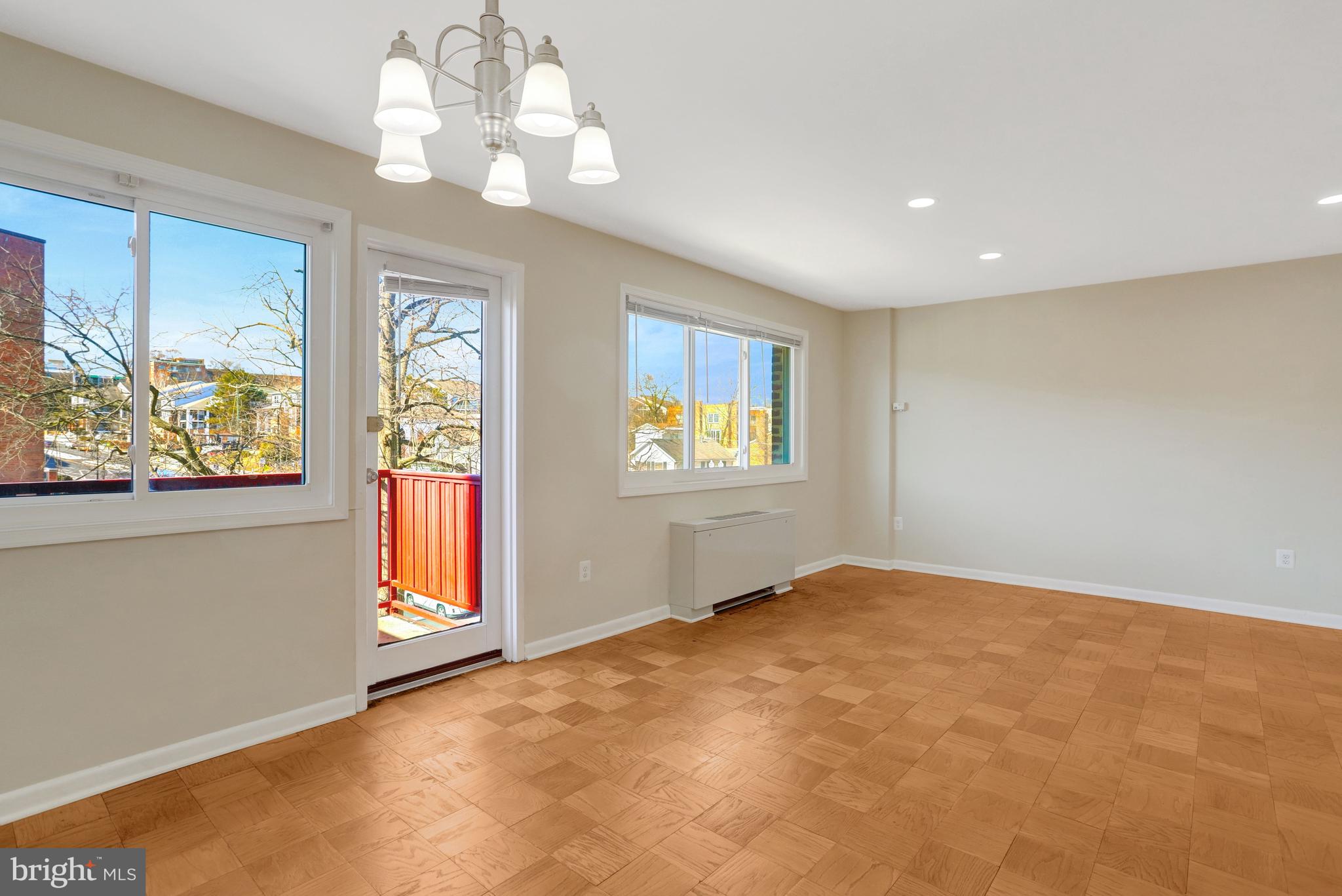 1830 COLUMBIA PIKE 305