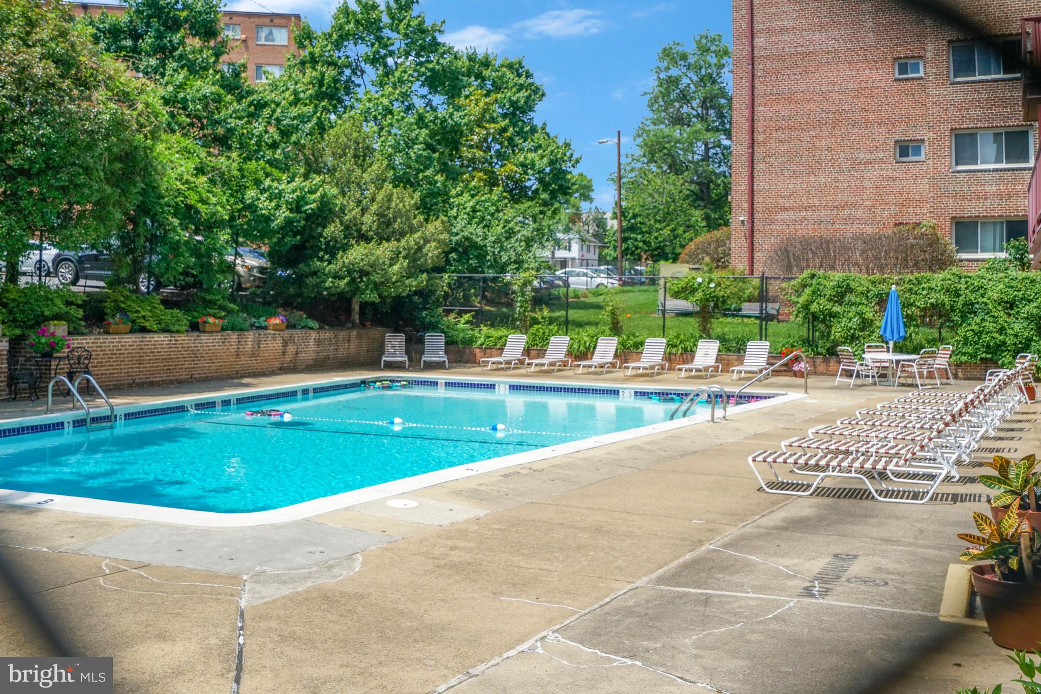 1830 COLUMBIA PIKE 305