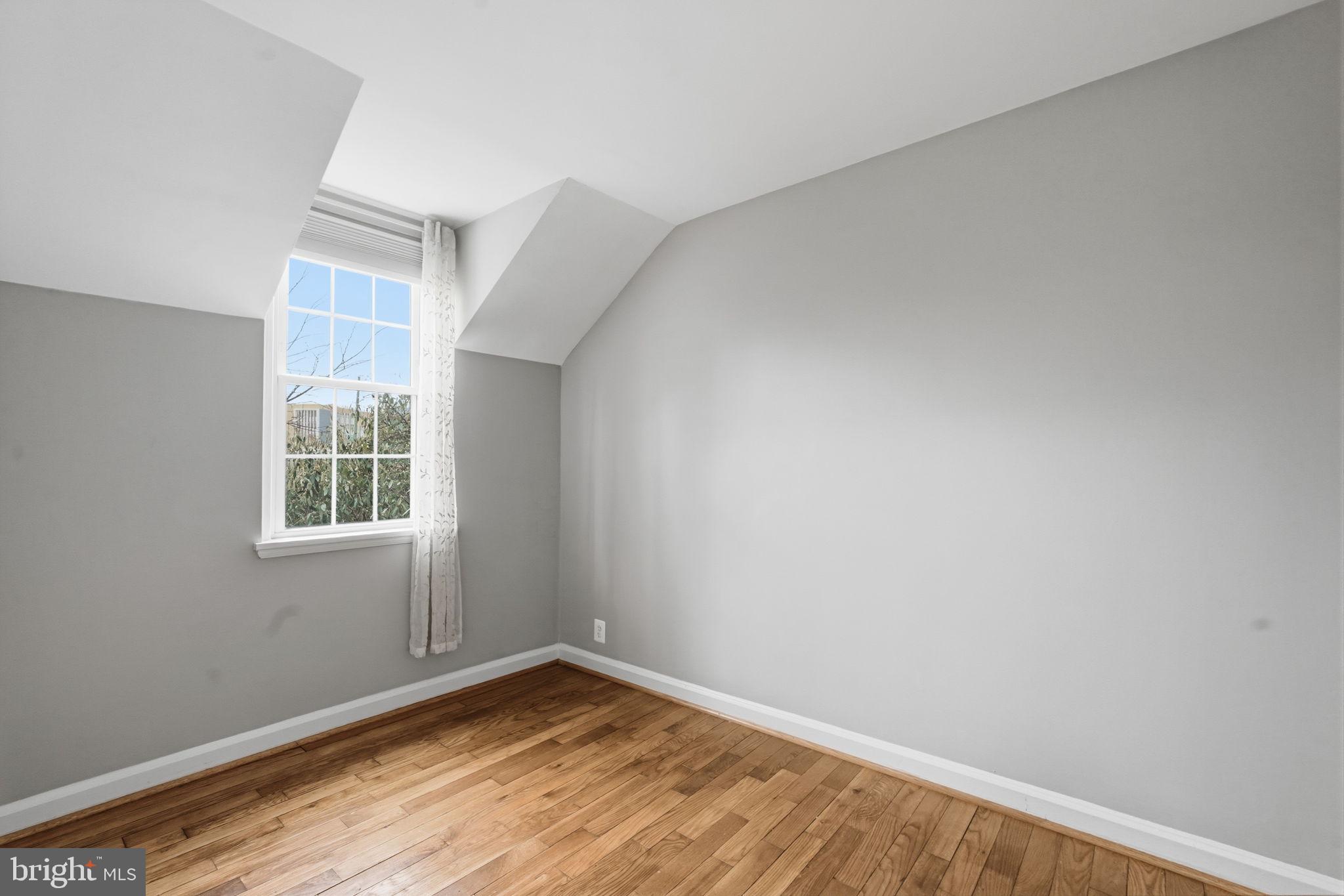 3617 S TAYLOR STREET