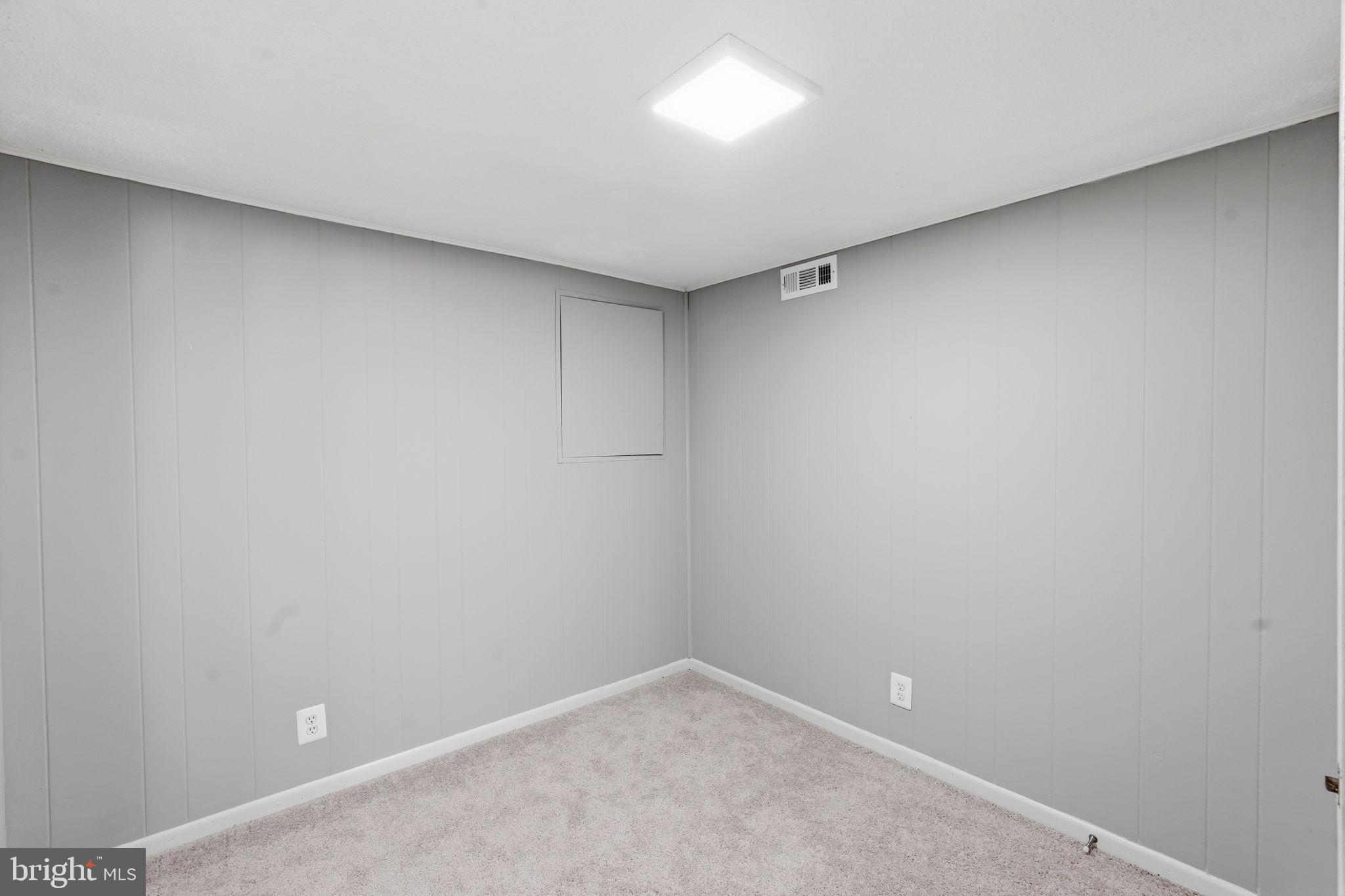 3617 S TAYLOR STREET