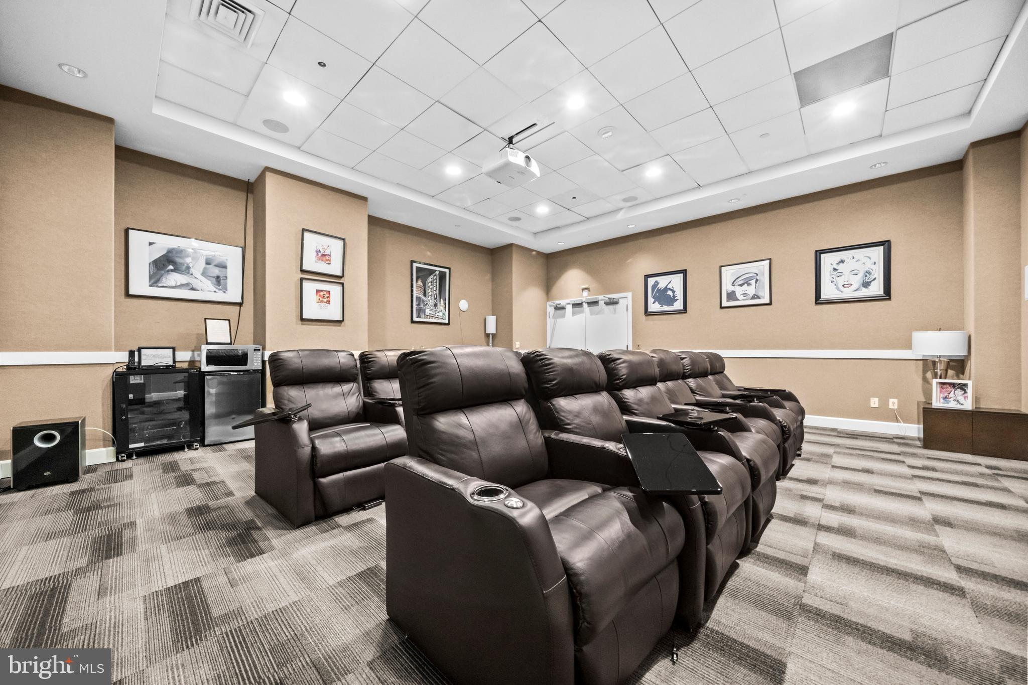 1020 N HIGHLAND STREET 907