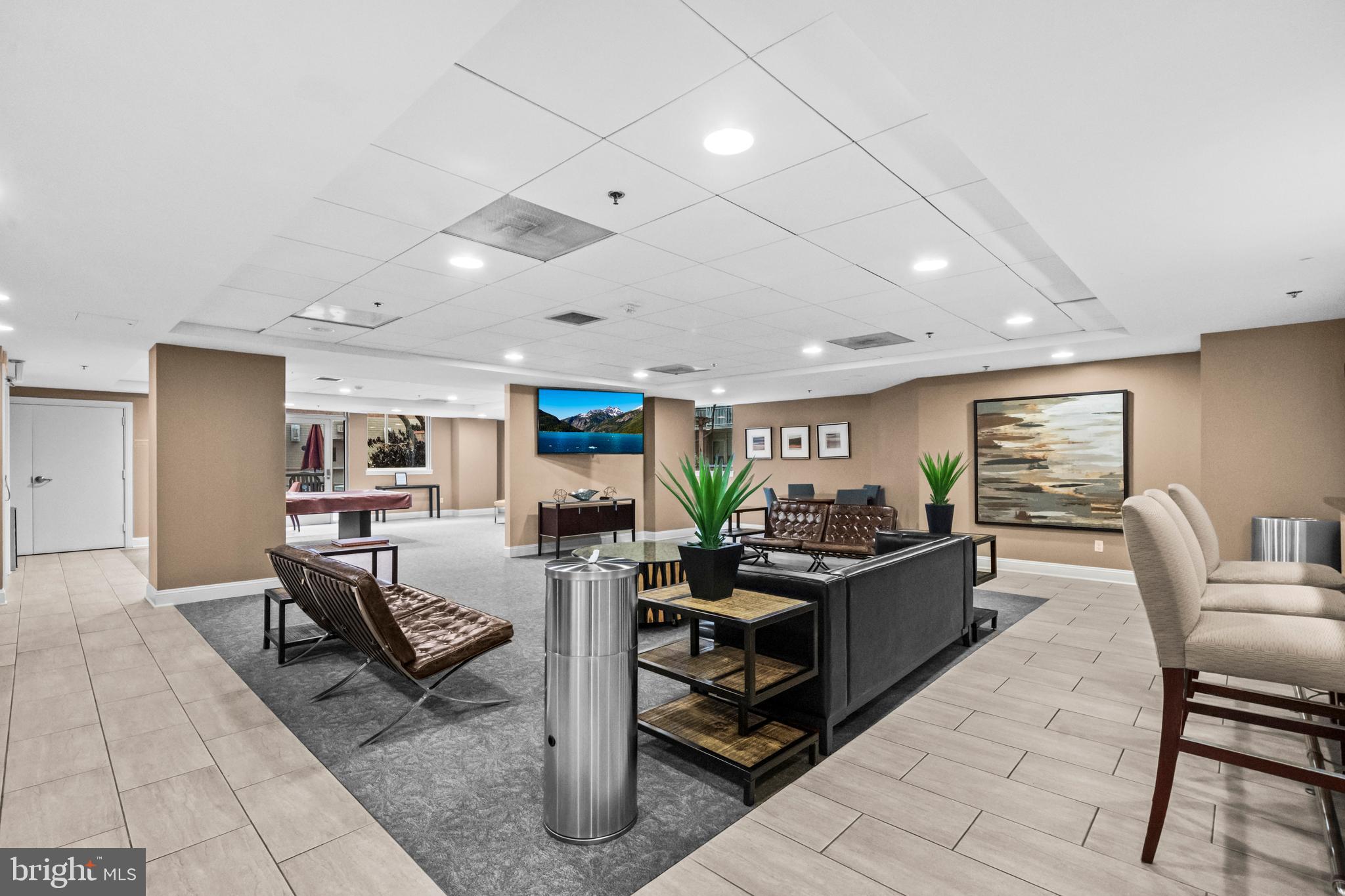 1020 N HIGHLAND STREET 907