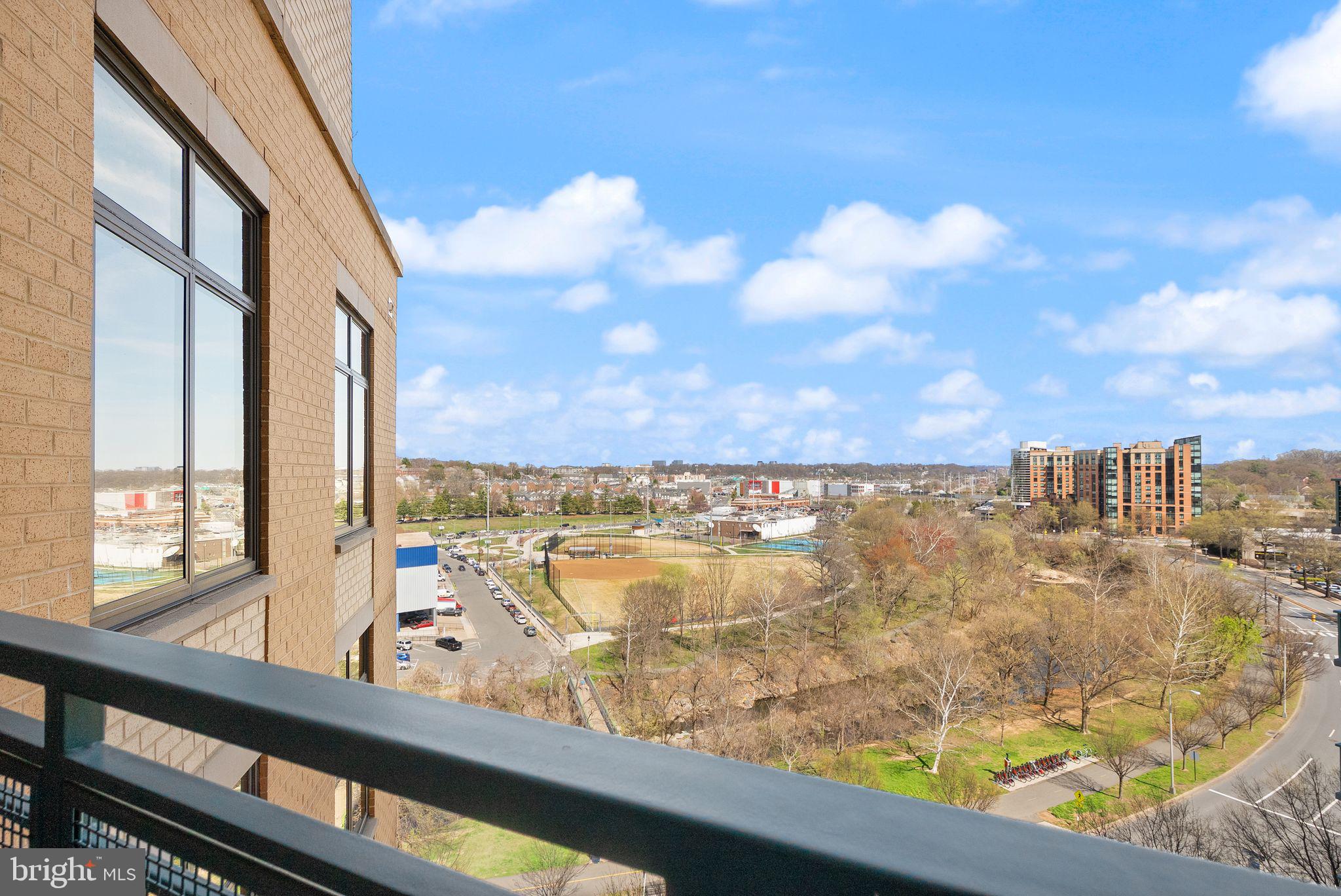 2720 S ARLINGTON MILL DRIVE 915