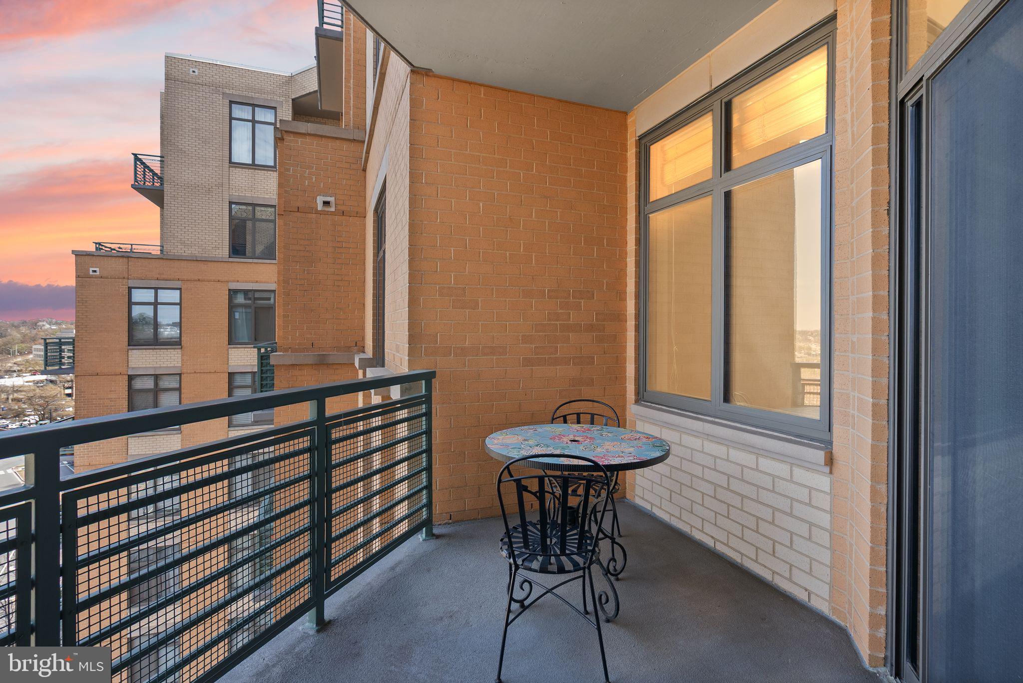 2720 S ARLINGTON MILL DRIVE 915