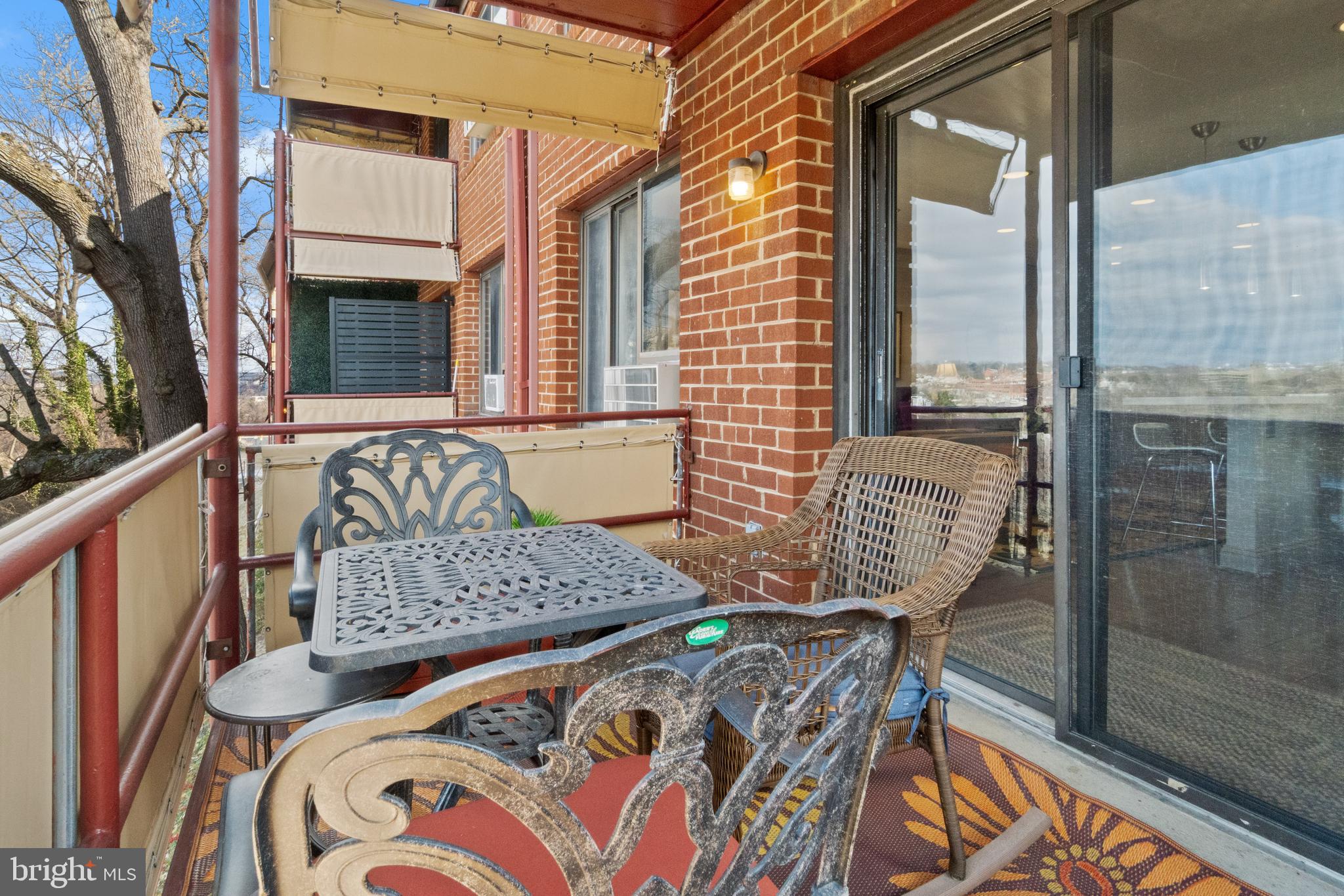 1593 N COLONIAL TERRACE 306-X