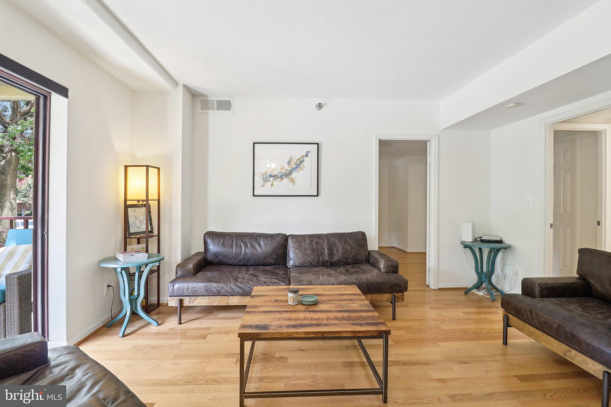 2400 CLARENDON BOULEVARD 113