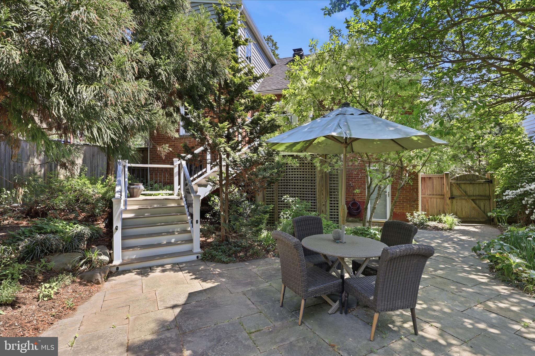 1616 N TAYLOR STREET