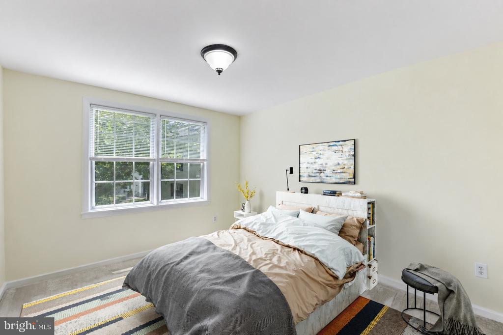 820 S ARLINGTON MILL DRIVE 3-201
