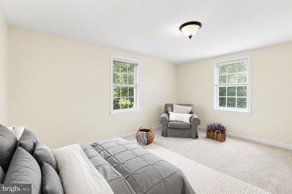 820 S ARLINGTON MILL DRIVE 3-201