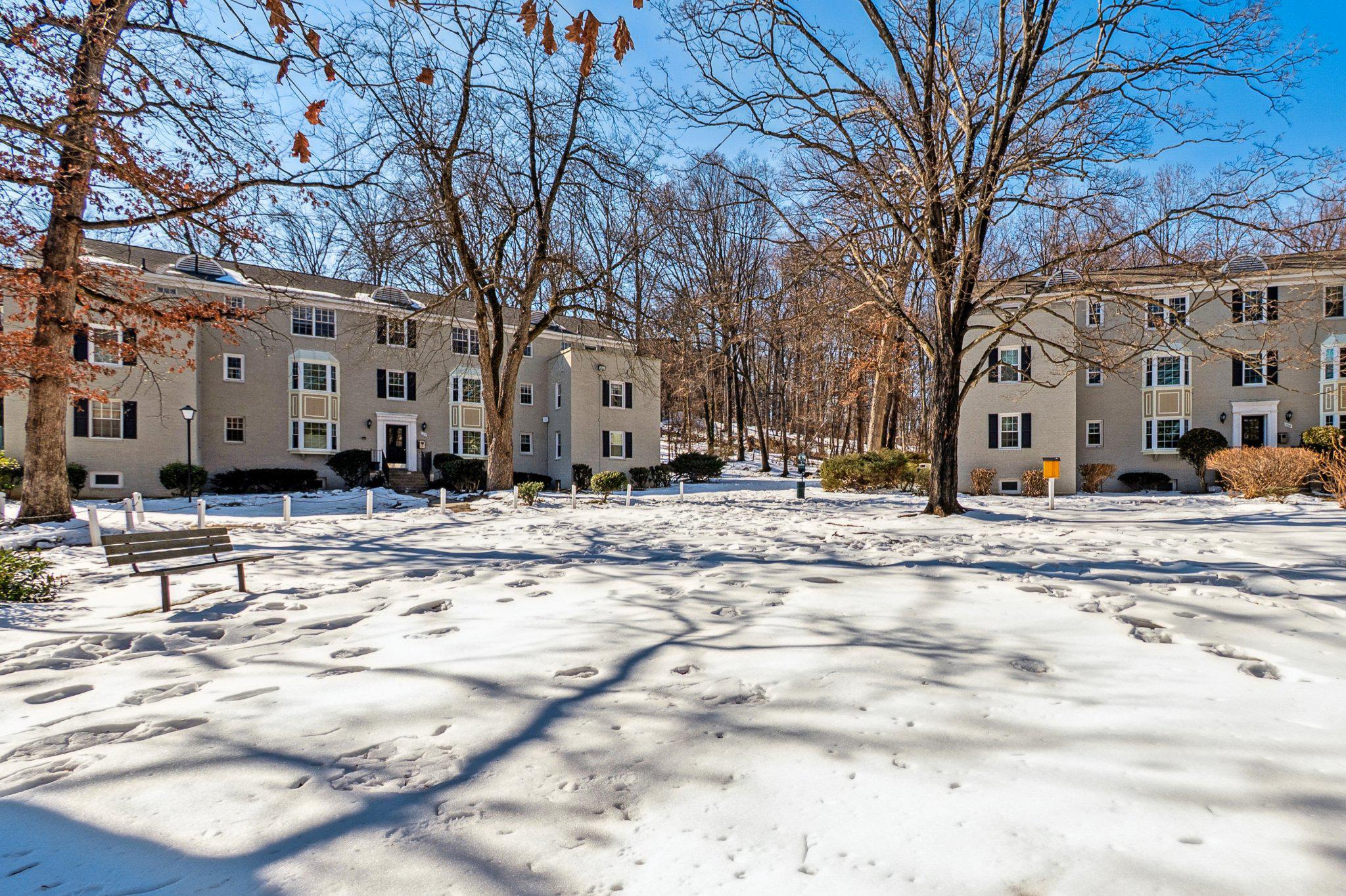 706 S ARLINGTON MILL DRIVE 18302