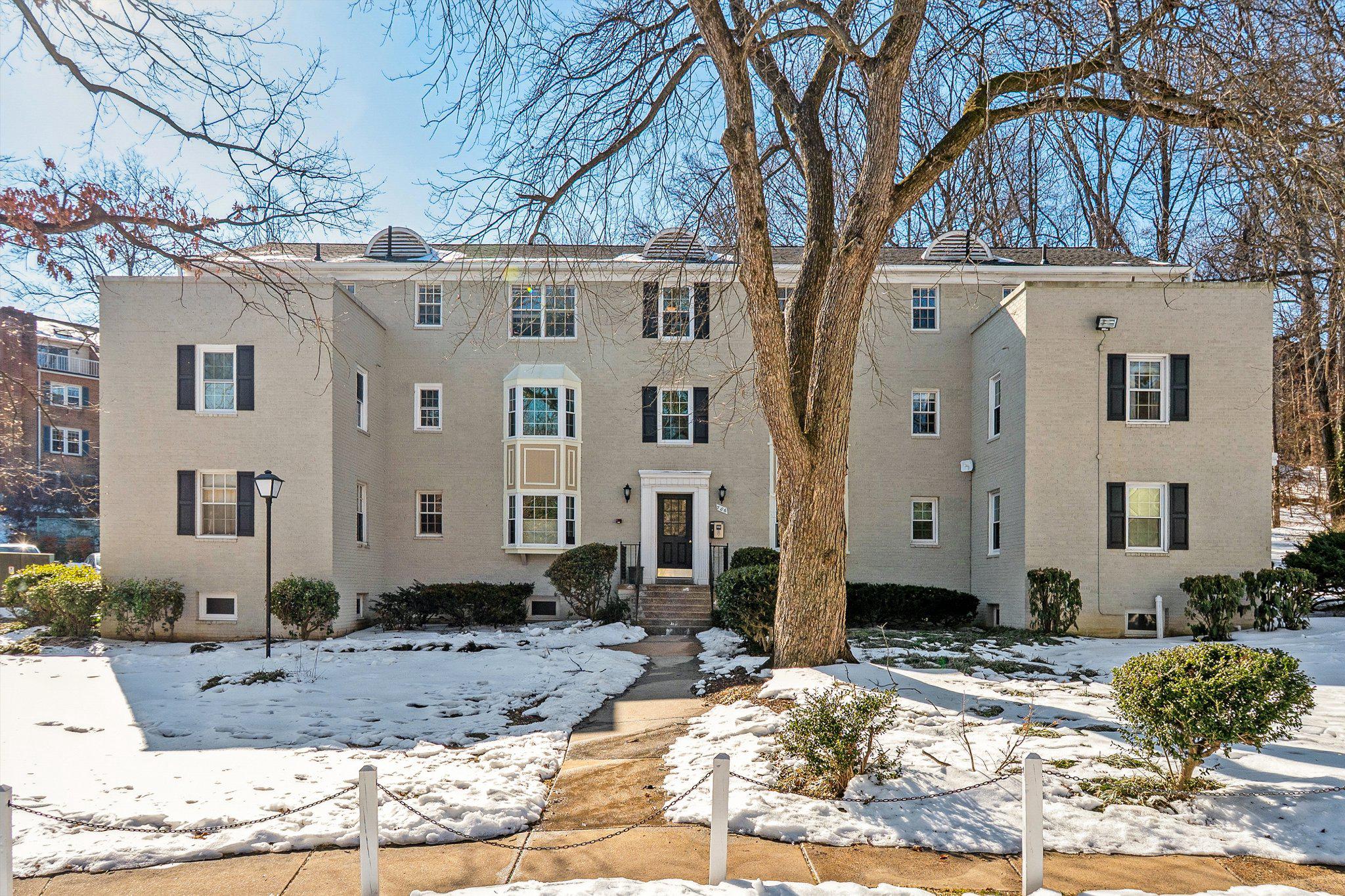 706 S ARLINGTON MILL DRIVE 18302