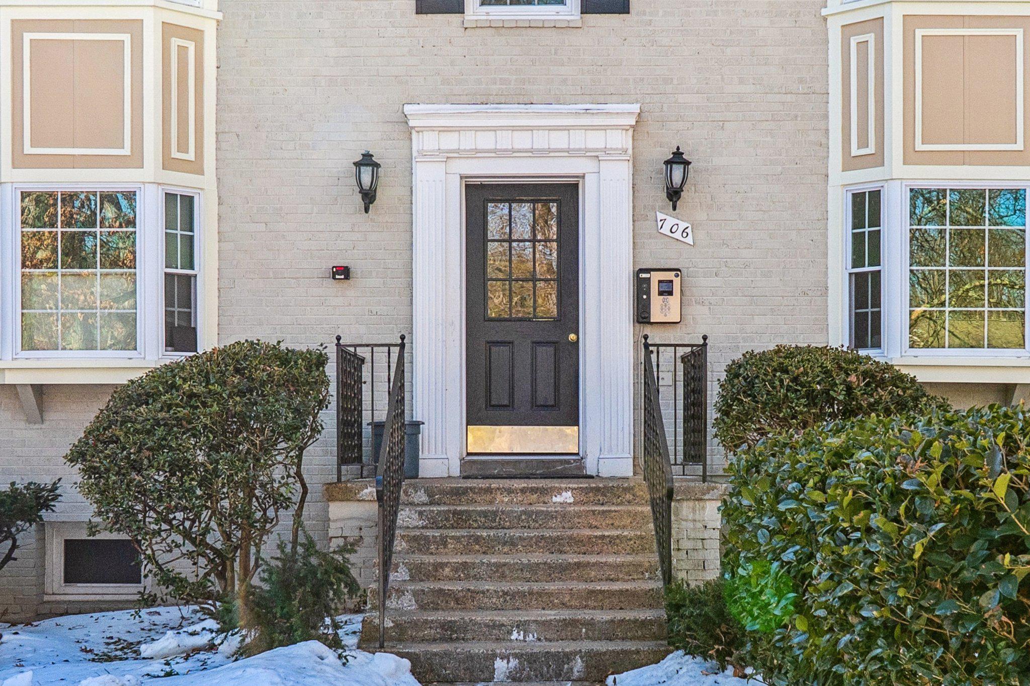 706 S ARLINGTON MILL DRIVE 18302