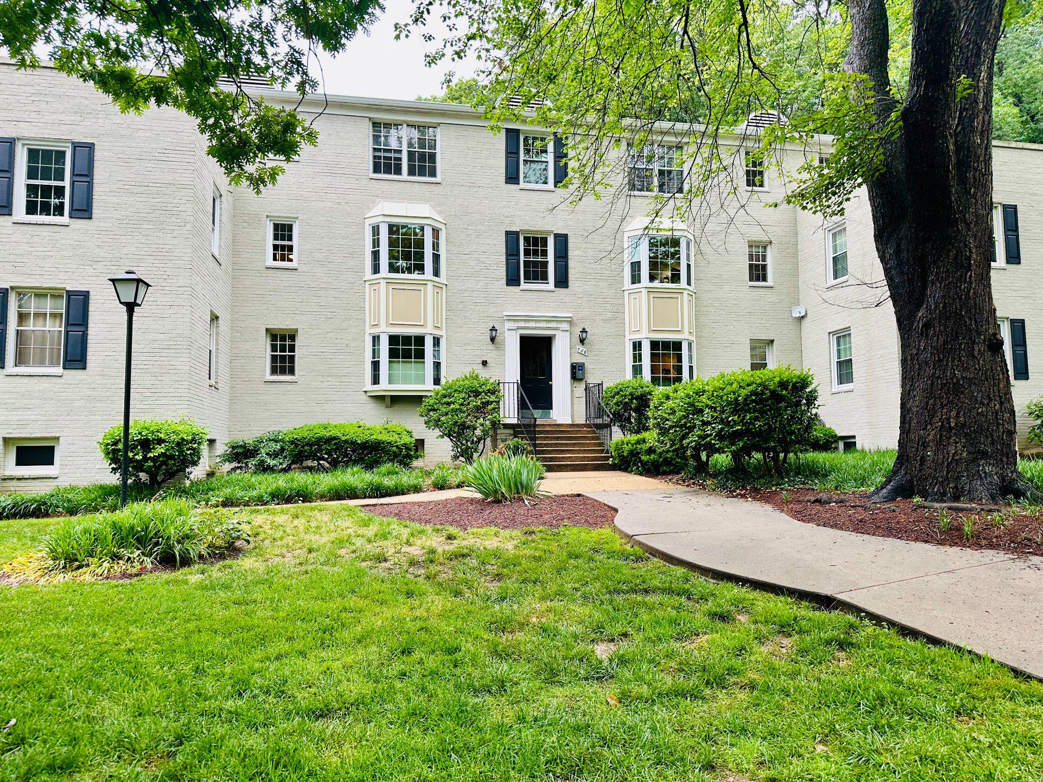 706 S ARLINGTON MILL DRIVE 18302