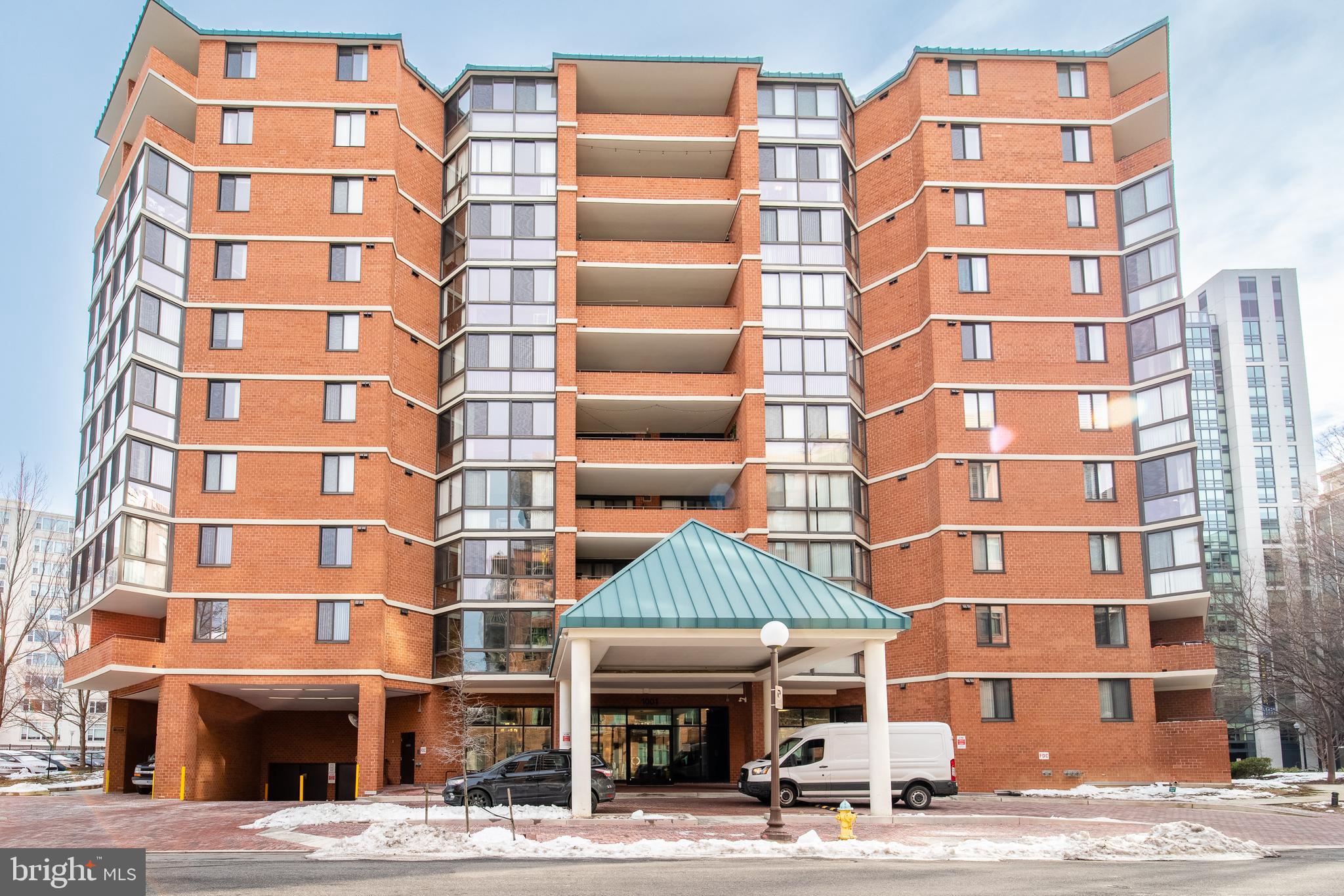 1001 N RANDOLPH STREET 417