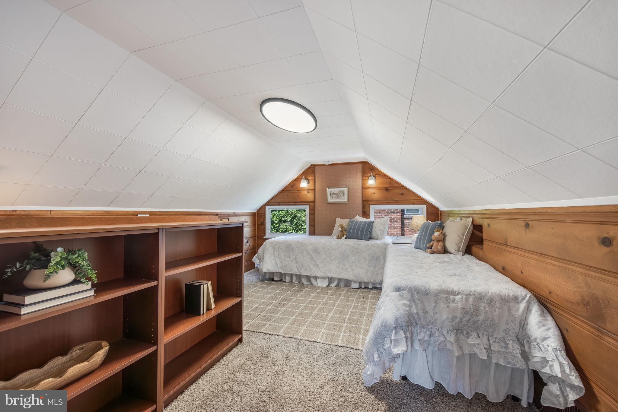 875 N KENTUCKY STREET