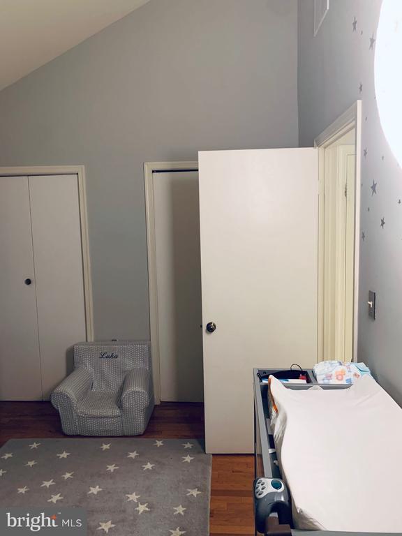 1623 S BARTON STREET Unit: 18