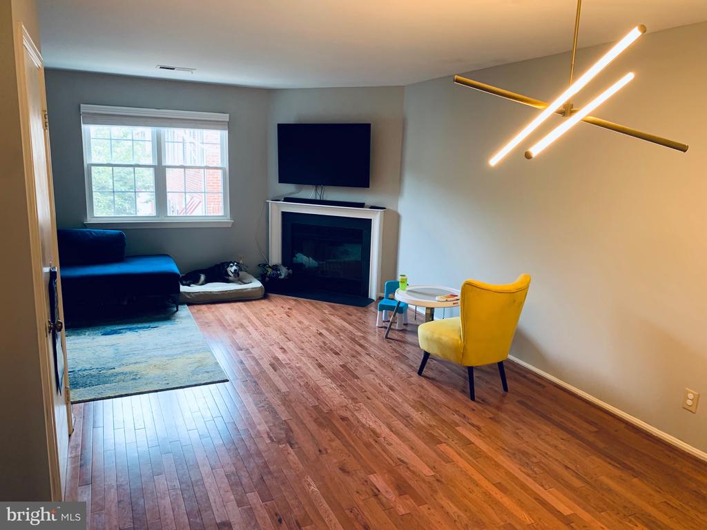 1623 S BARTON STREET Unit: 18