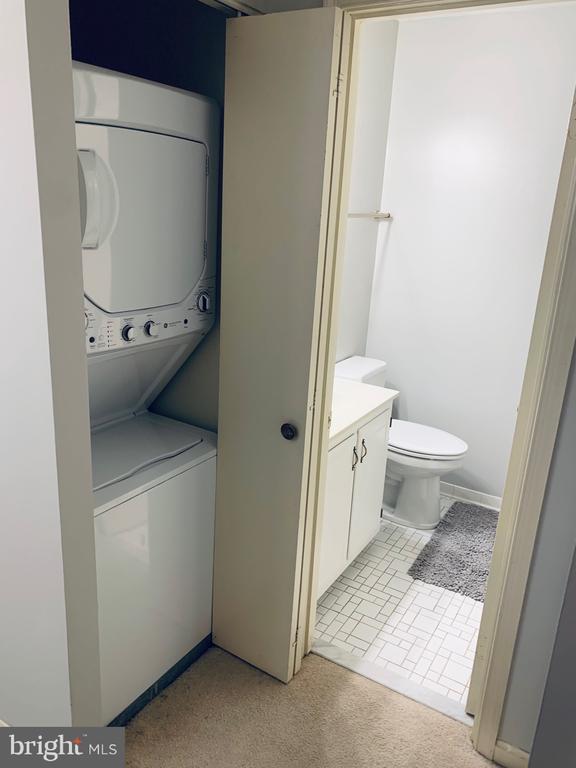 1623 S BARTON STREET Unit: 18