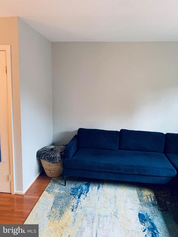 1623 S BARTON STREET Unit: 18