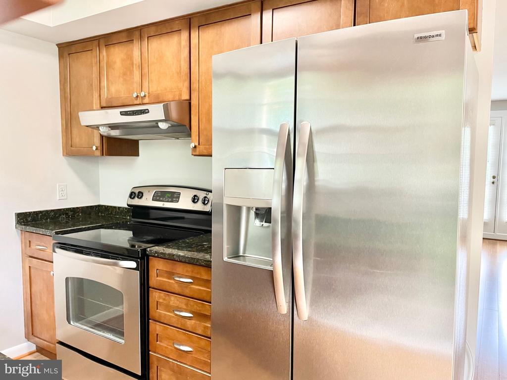2713 S WALTER REED DRIVE Unit: B