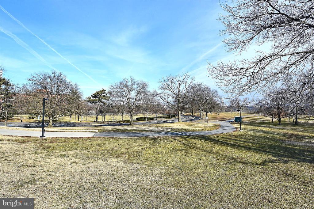 1510 12TH STREET N Unit: 703