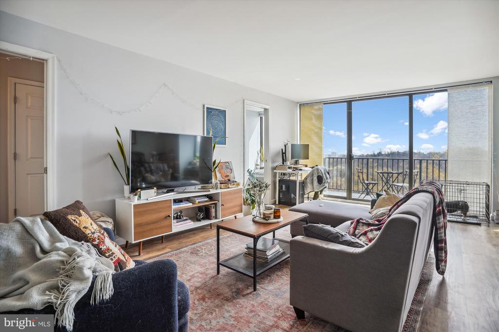 1510 12TH STREET N Unit: 703