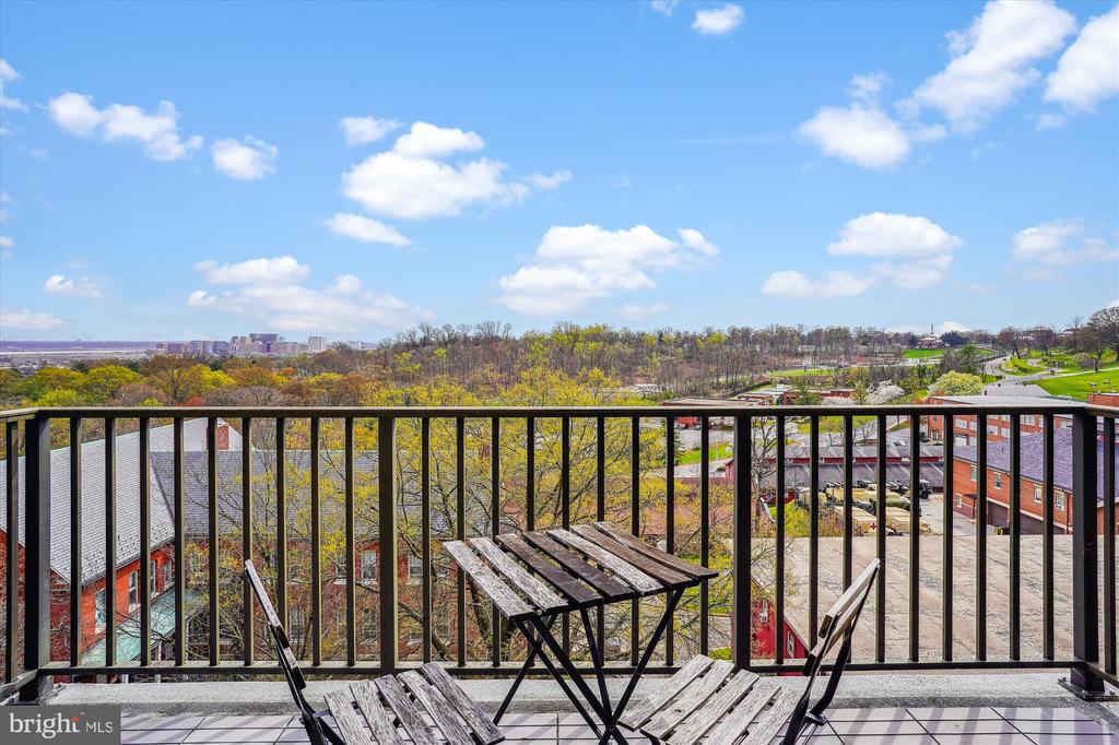 1510 12TH STREET N Unit: 703