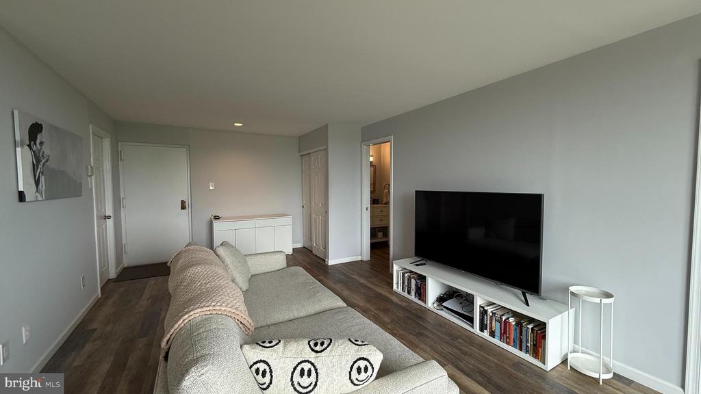 1510 12TH STREET N Unit: 703