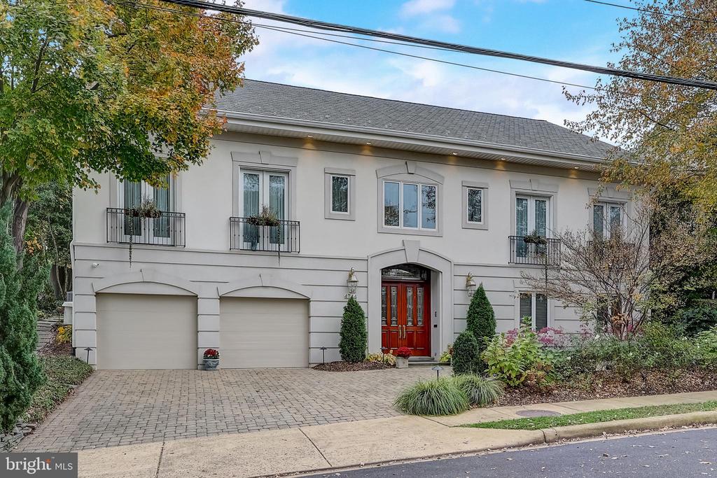 4744 34TH STREET N