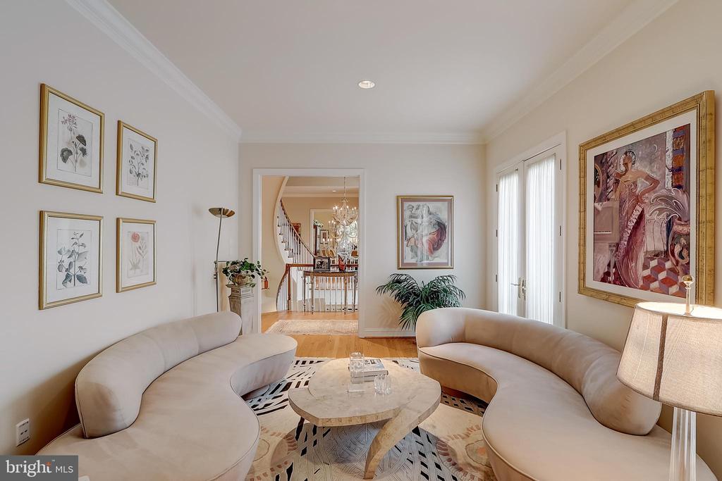 4744 34TH STREET N