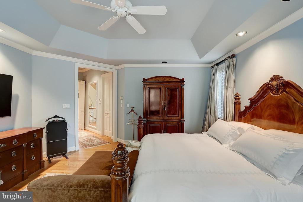 4744 34TH STREET N
