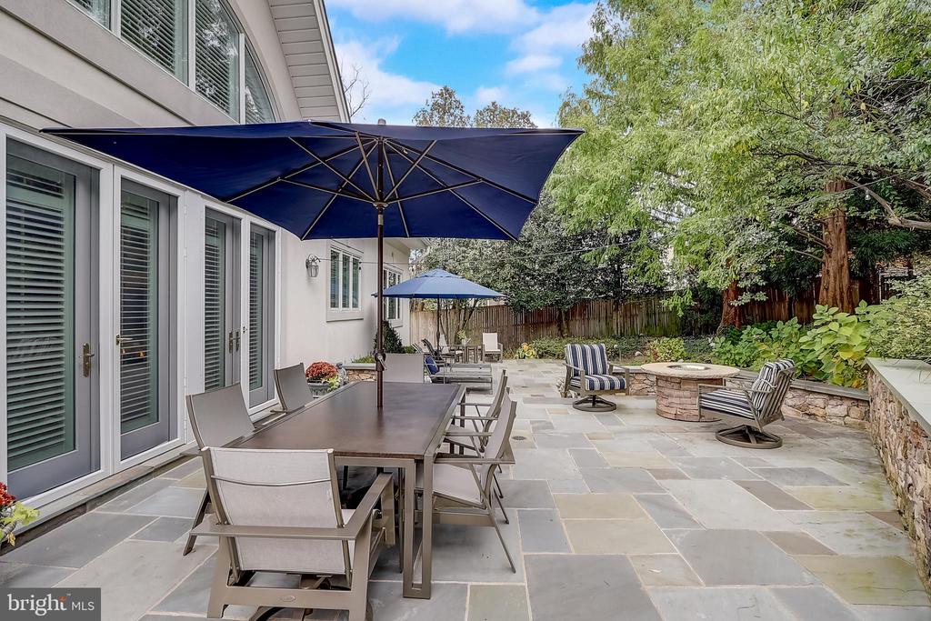 4744 34TH STREET N