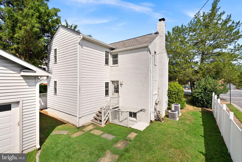 5300 WILSON BOULEVARD
