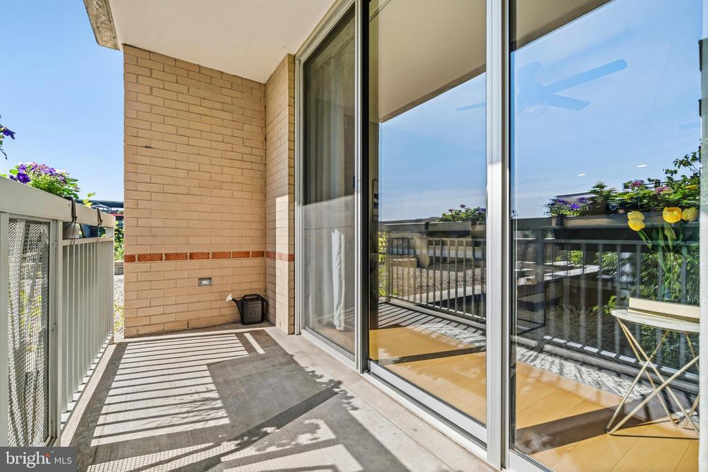 1020 N HIGHLAND STREET Unit: 524