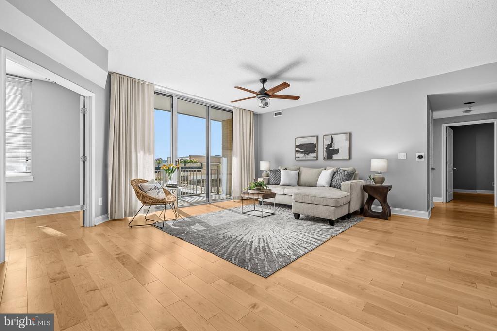 1020 N HIGHLAND STREET Unit: 524