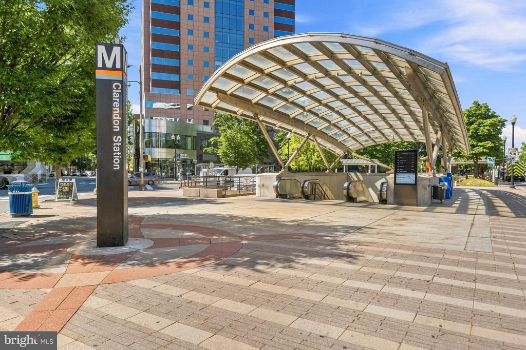 1020 N HIGHLAND STREET Unit: 524